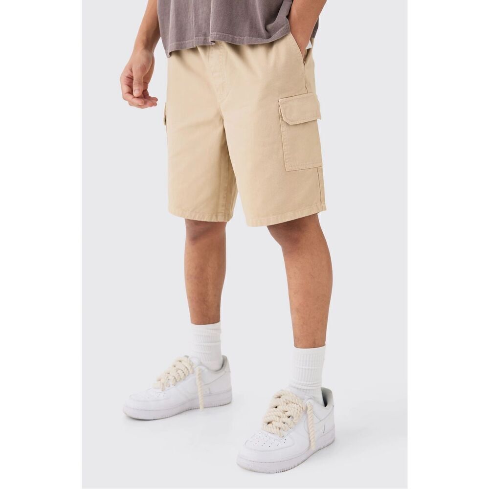 NWT Boohoo Man Relaxed Fit Elasticated Waist Cargo Shorts in Stone - Sz 32